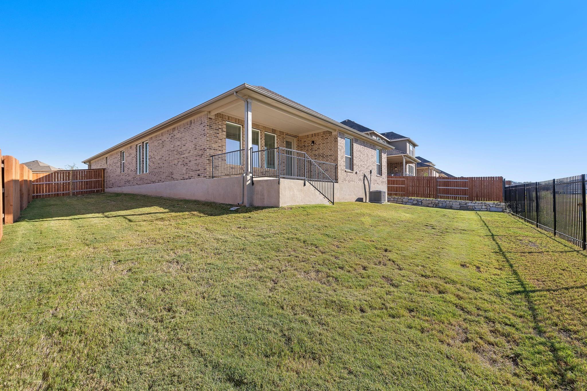 212 Mystic Canyon LN