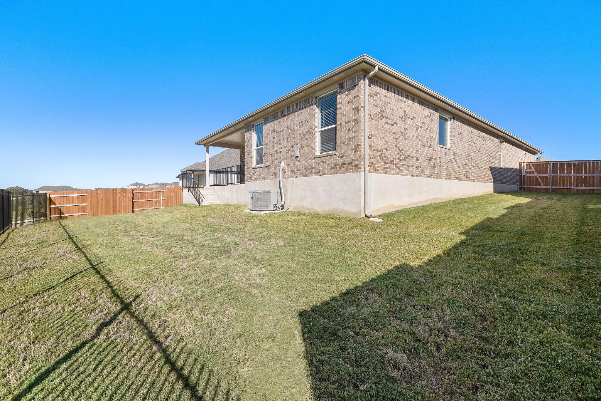 212 Mystic Canyon LN