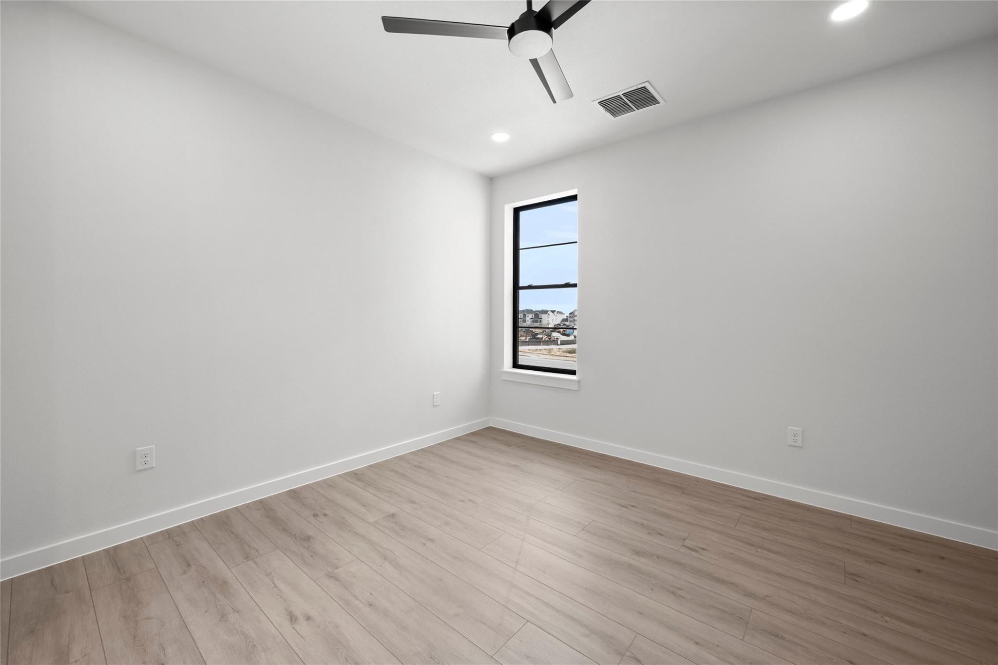 634 Central PKWY # 1211