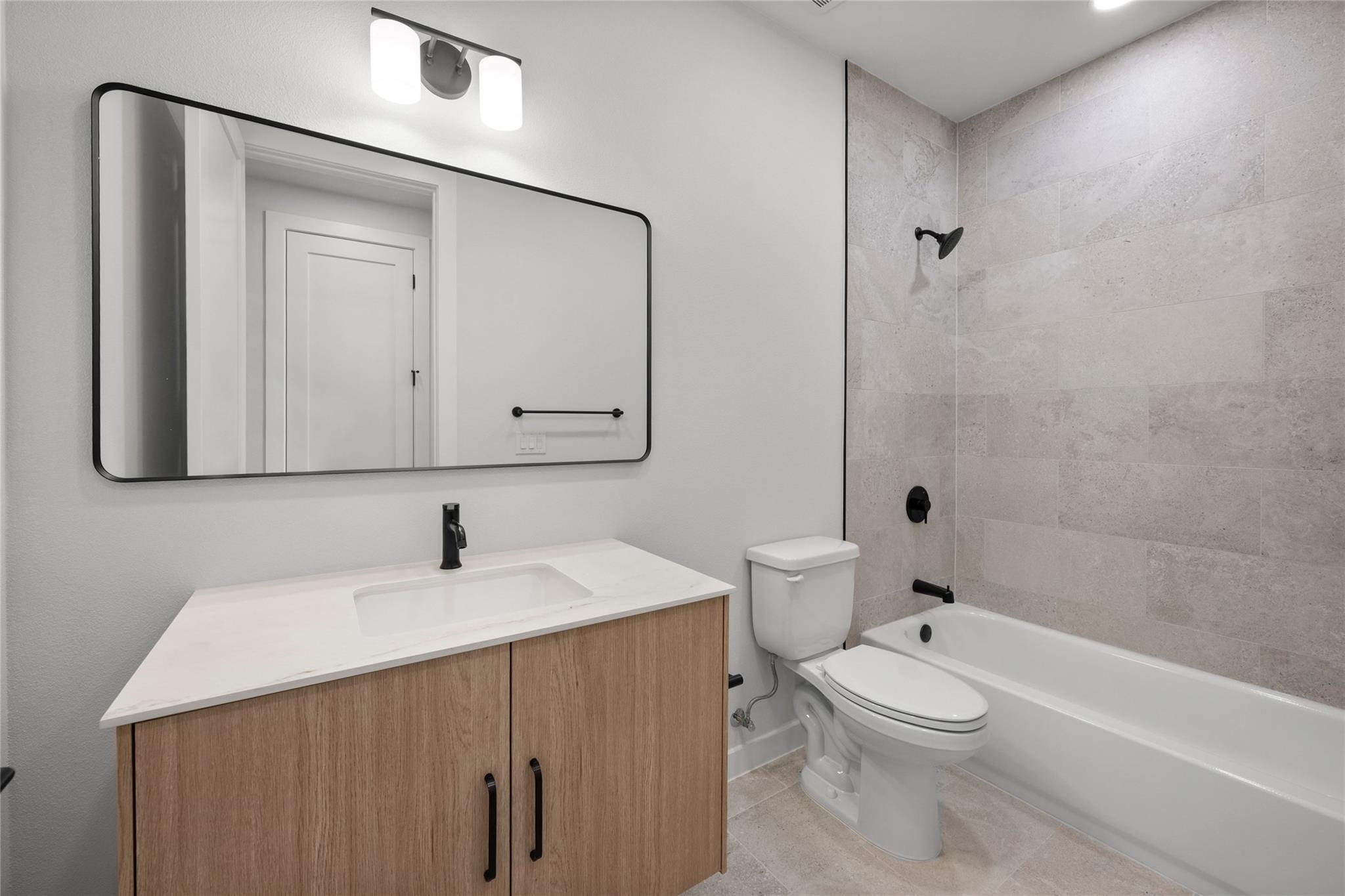 634 Central PKWY # 1211
