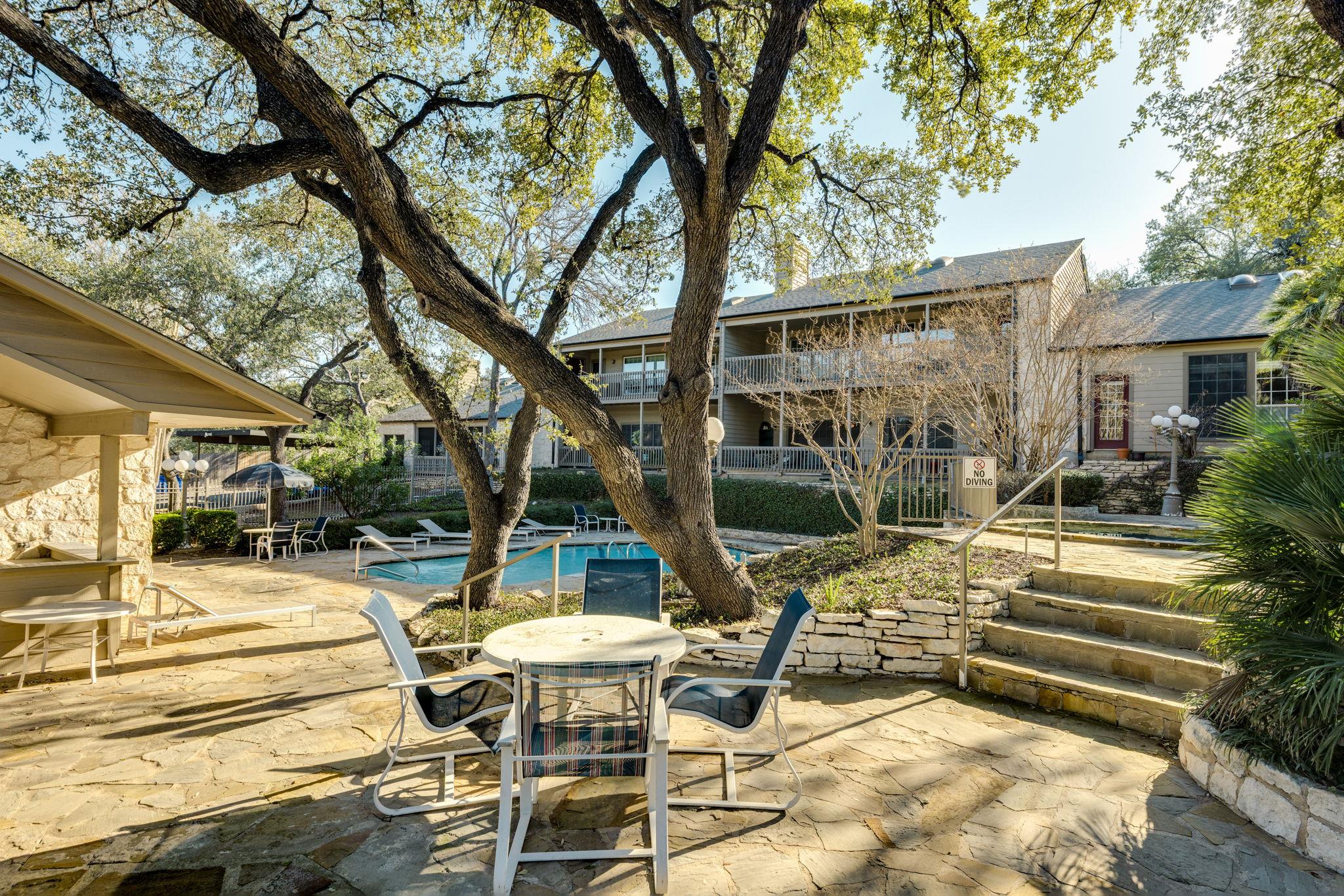 3809 Spicewood Springs RD # 150