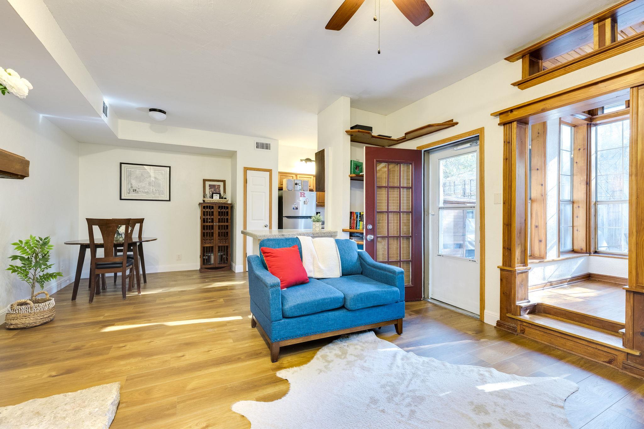 3809 Spicewood Springs RD # 150