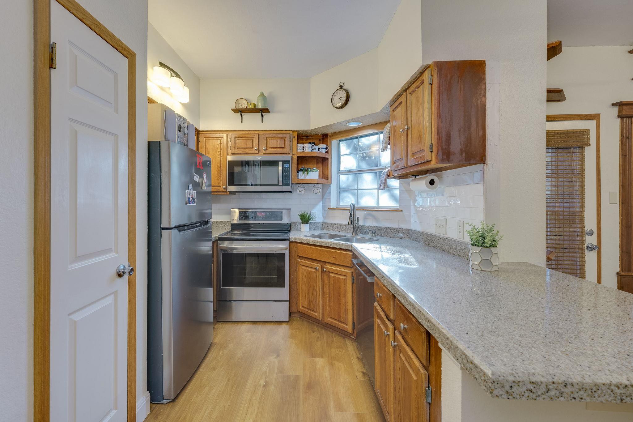 3809 Spicewood Springs RD # 150
