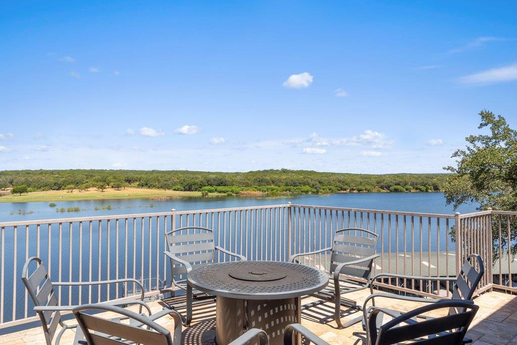 512 Harbor DR # 7