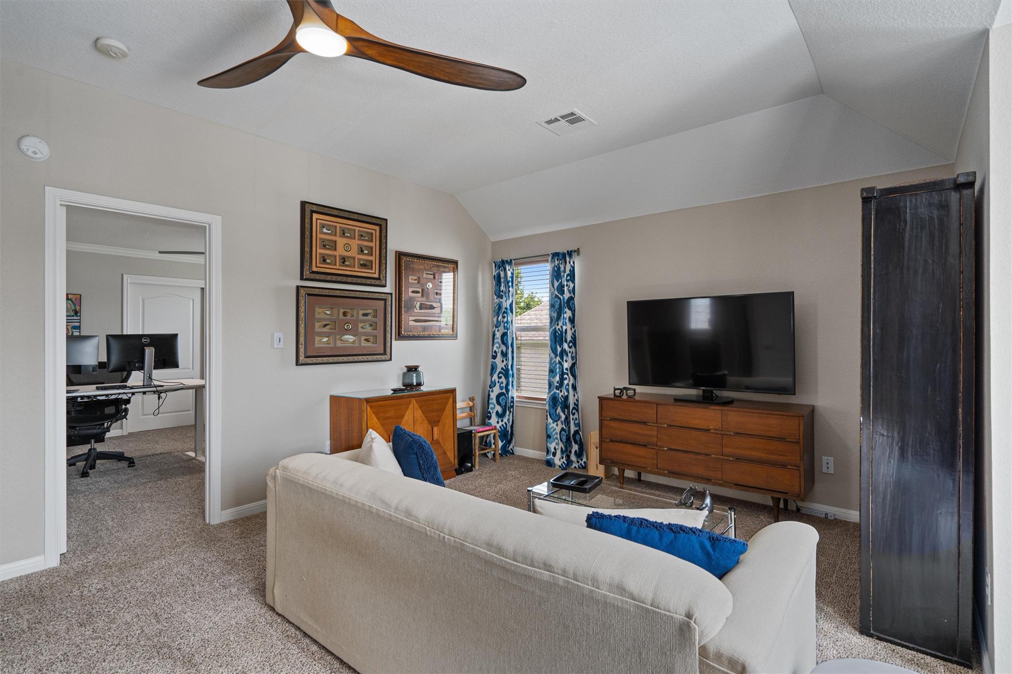 6906 Covered Bridge DR