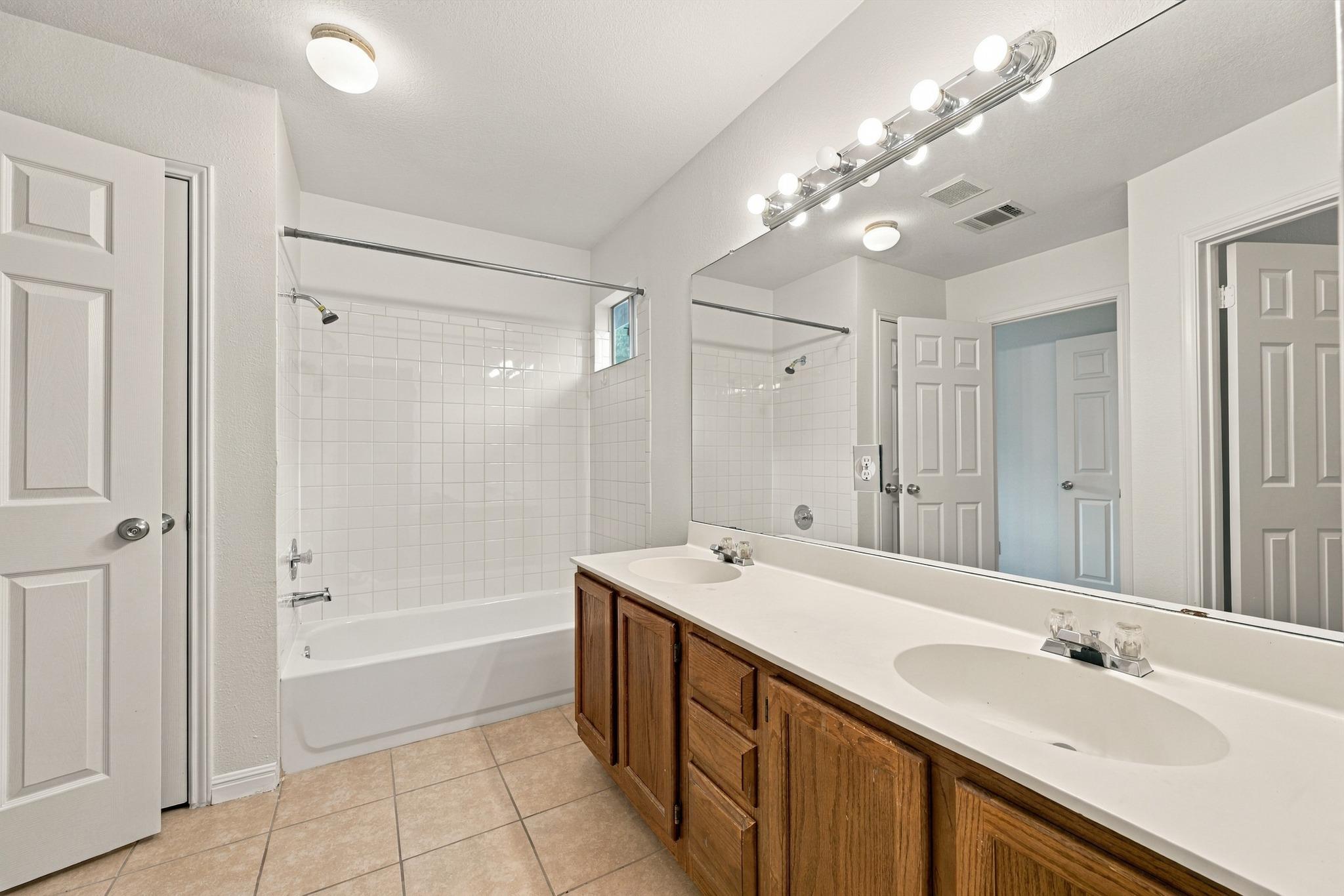 2800 Single Trace CT
