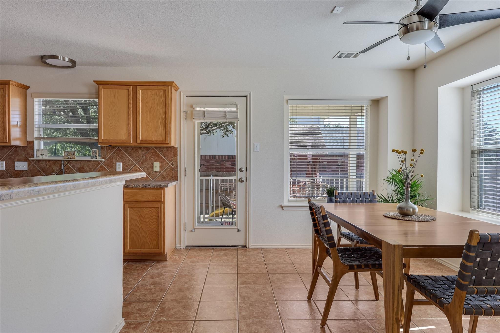 11110 Jim Thorpe LN