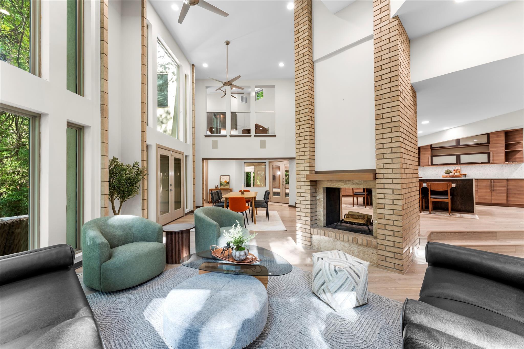 3001 White Oak DR