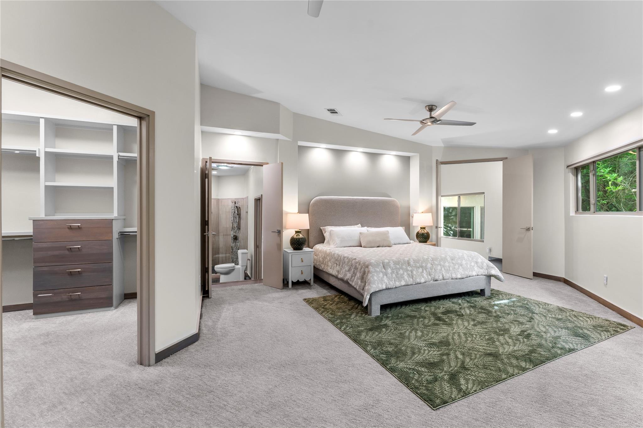 3001 White Oak DR