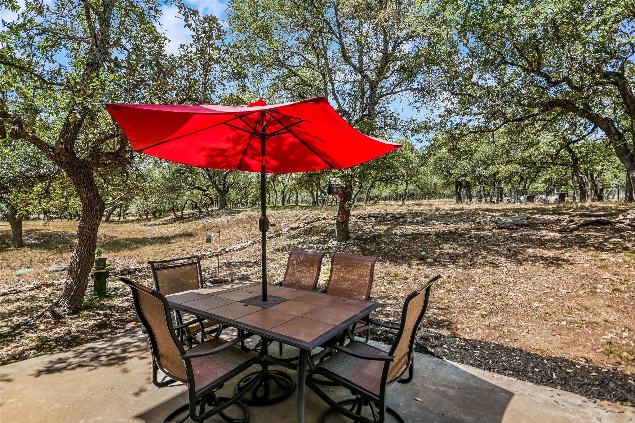 401 N RAINBOW RANCH RD