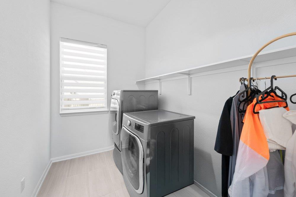 5101 Bergamo DR