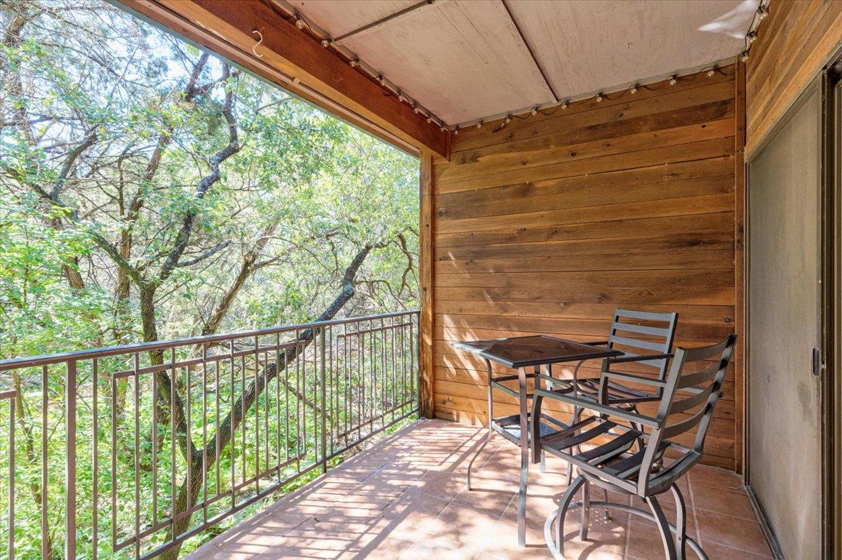 4711 Spicewood Springs RD # 222 Unit: 4-222