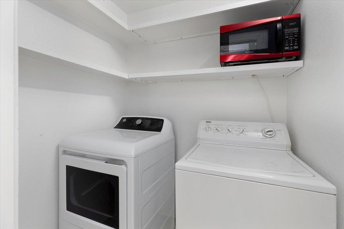 4711 Spicewood Springs RD # 222 Unit: 4-222