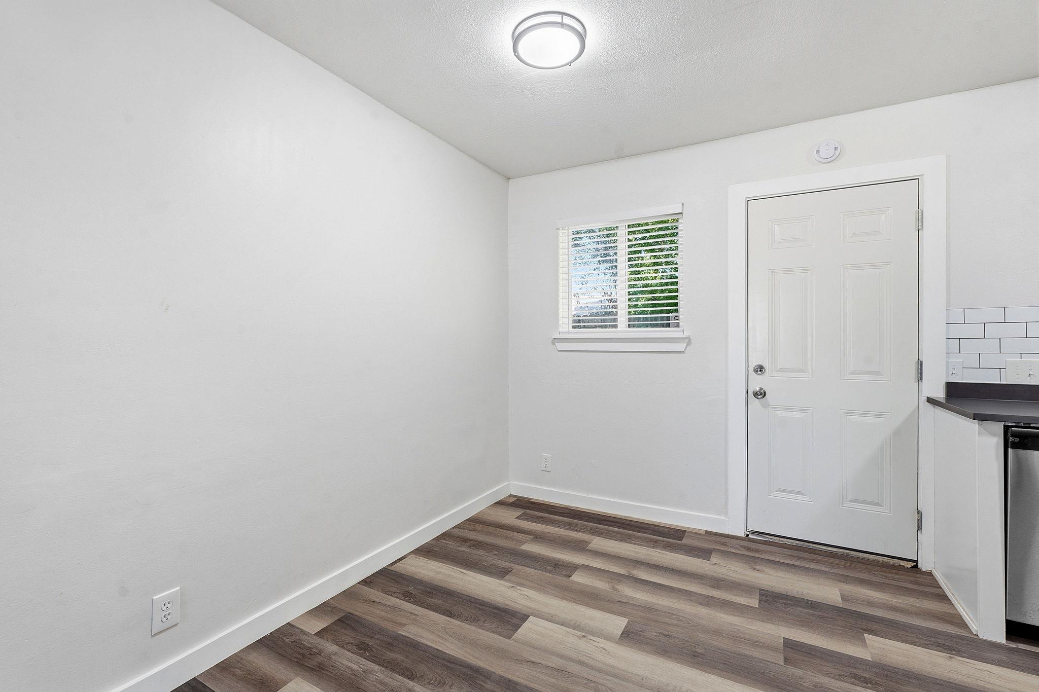 1911 Hearthside DR Unit: A/B