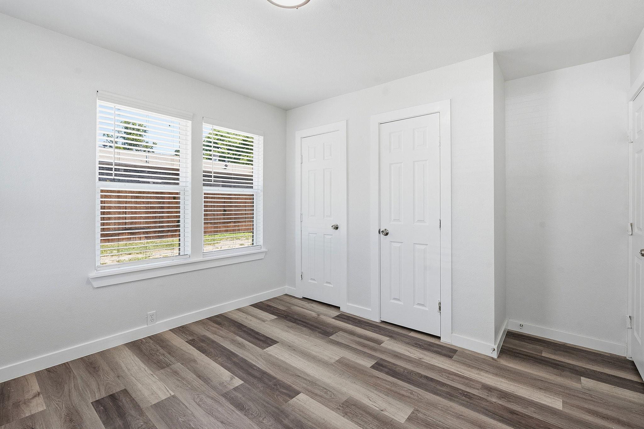 1911 Hearthside DR Unit: A/B