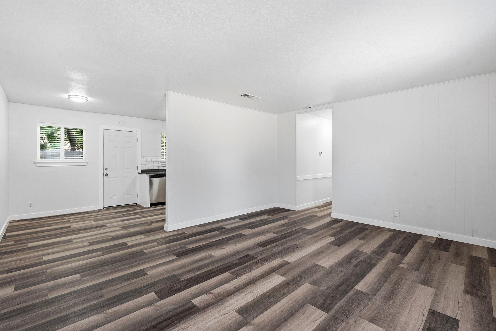 1911 Hearthside DR Unit: A/B