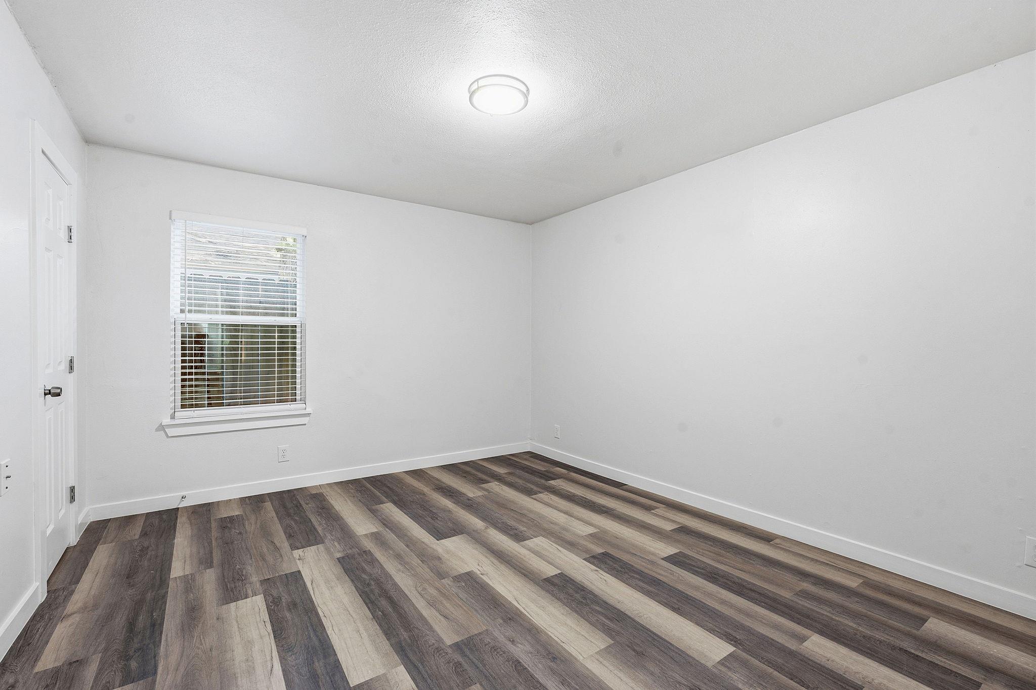 1911 Hearthside DR Unit: A/B