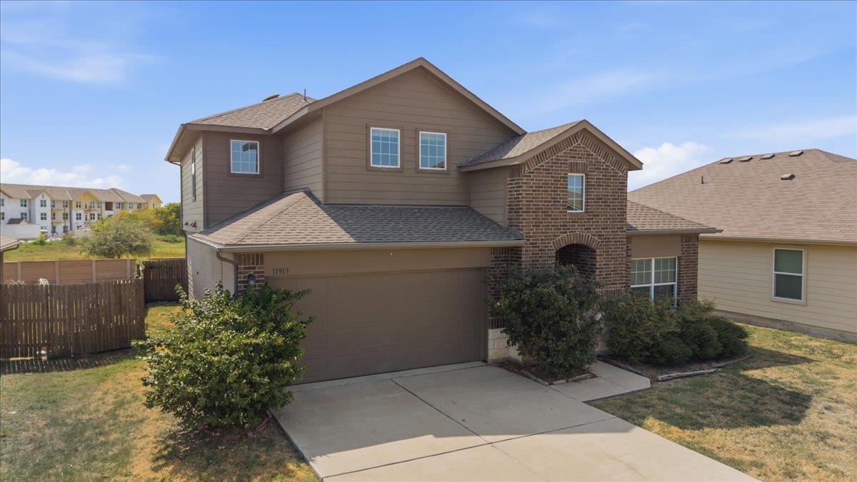 11913 Riparian RD