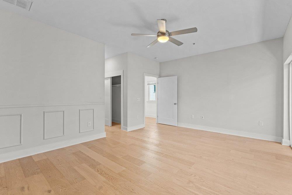 2827 Manor RD # 2201