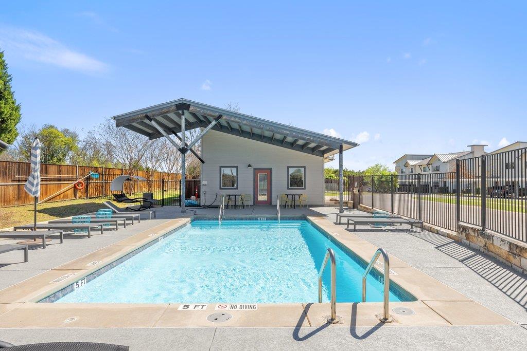 7805 Cooper LN # 401