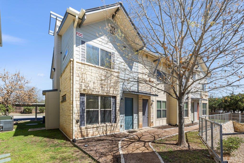 7805 Cooper LN # 401