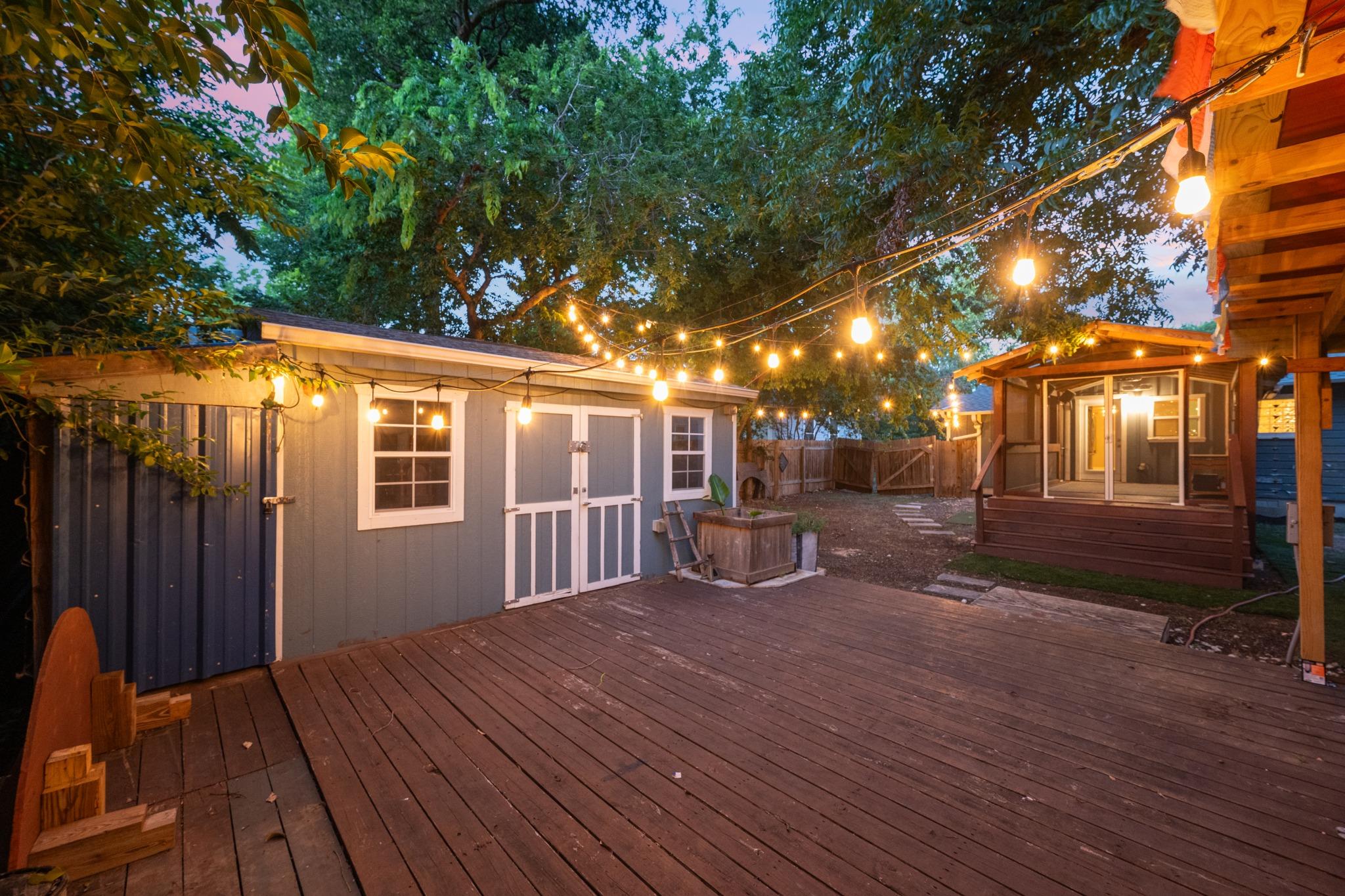5802 Chesterfield Ave