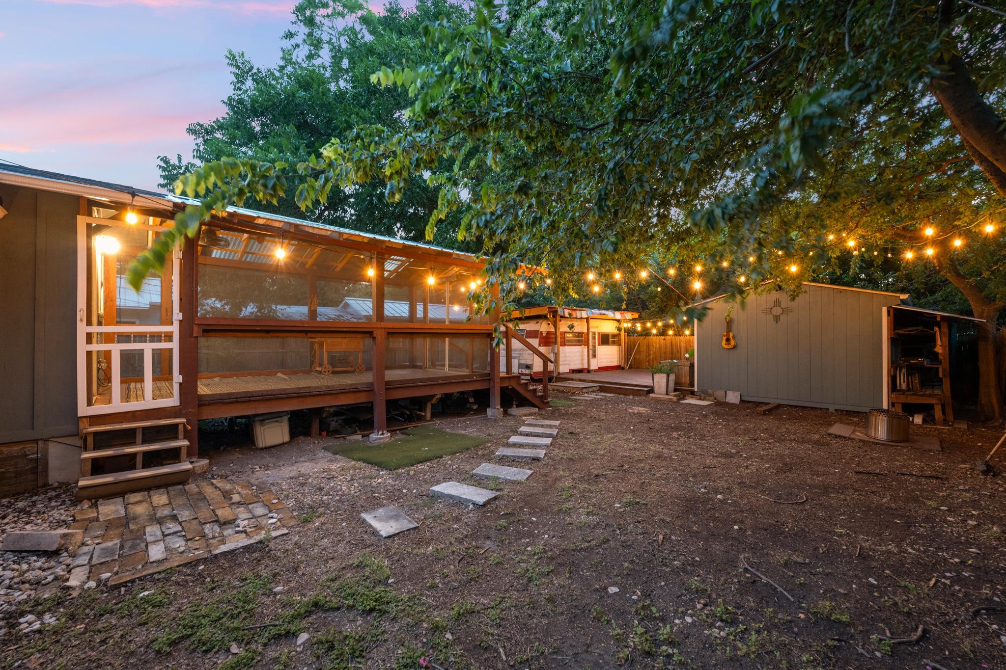 5802 Chesterfield Ave