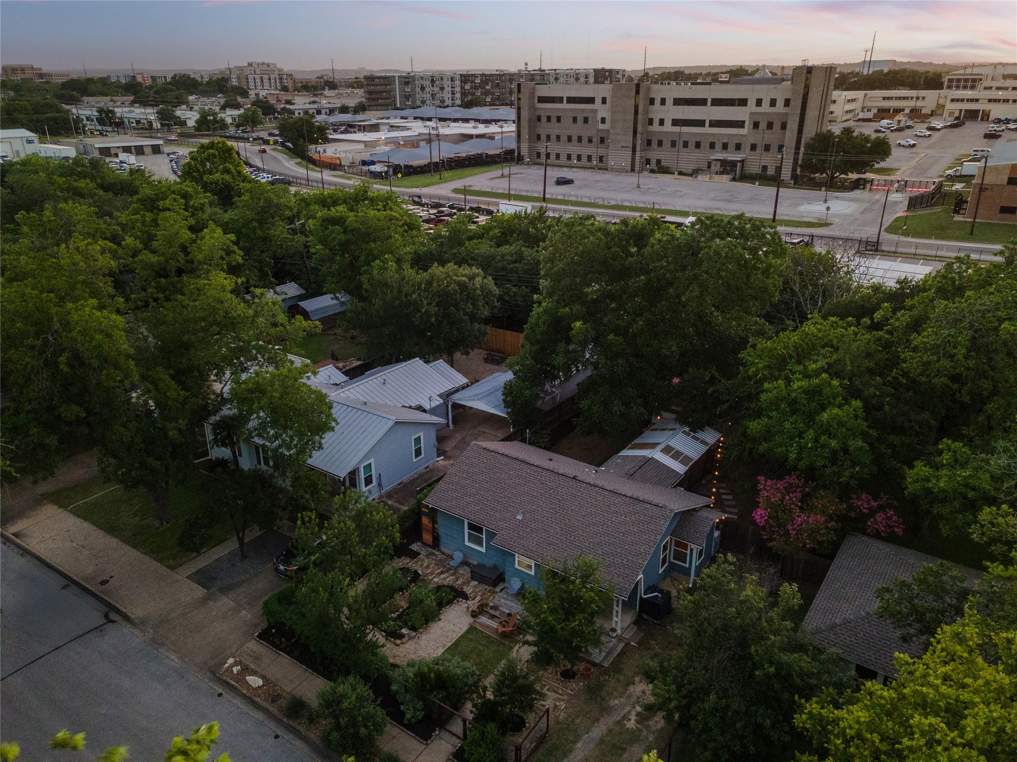 5802 Chesterfield Ave