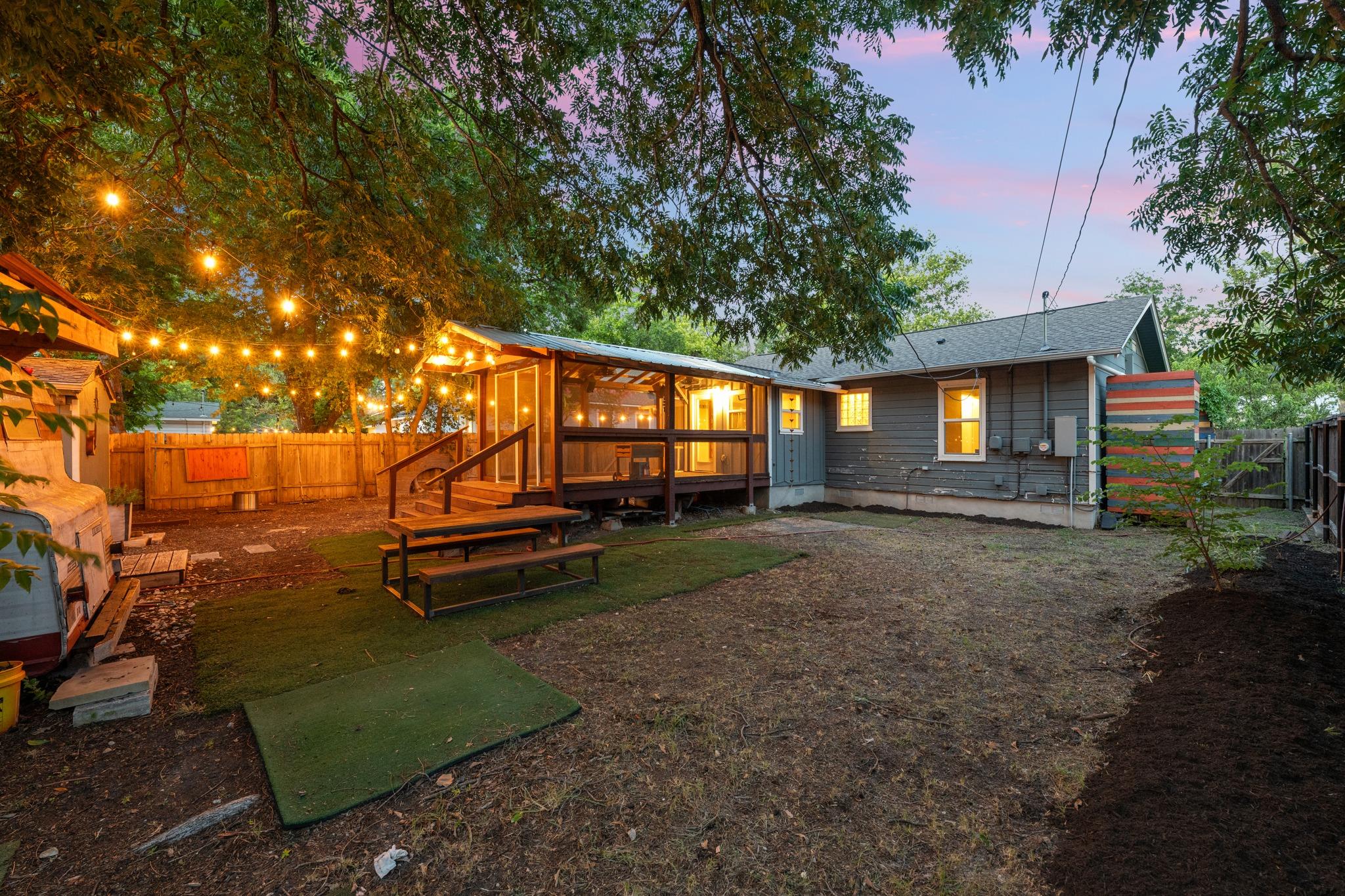 5802 Chesterfield Ave