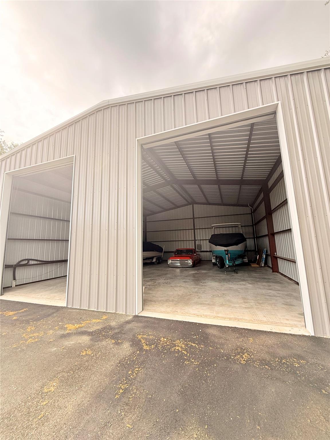 4530 Doss RD