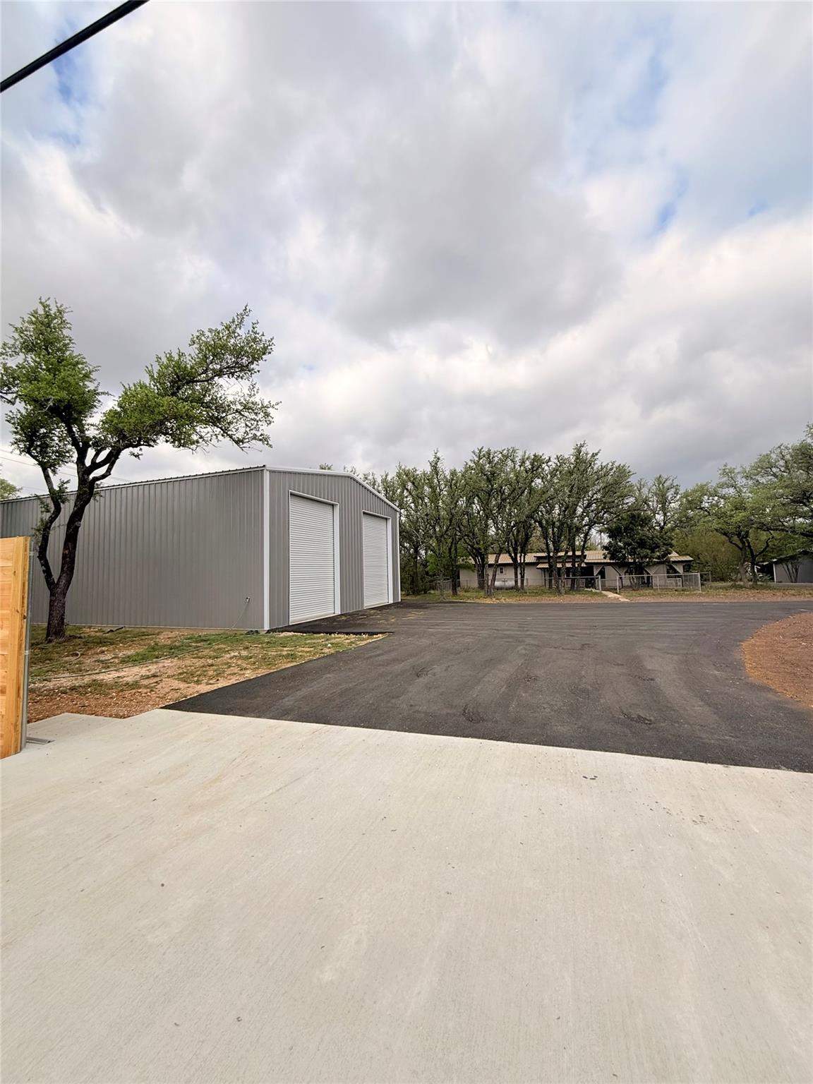 4530 Doss RD