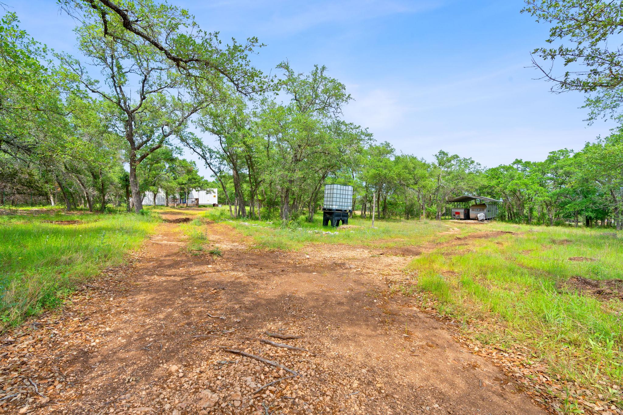 385 Country LN