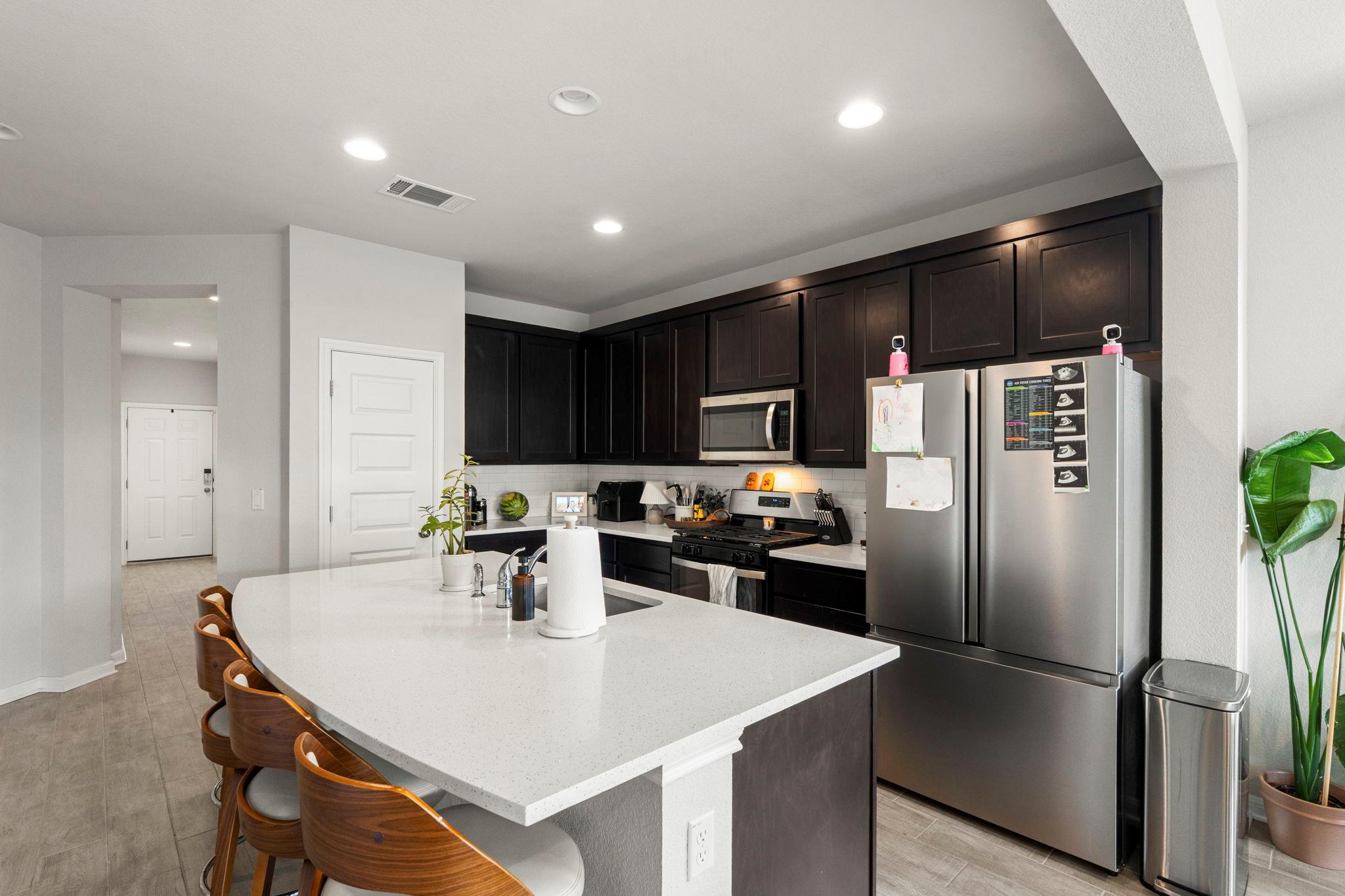 12402 Zenyatta DR