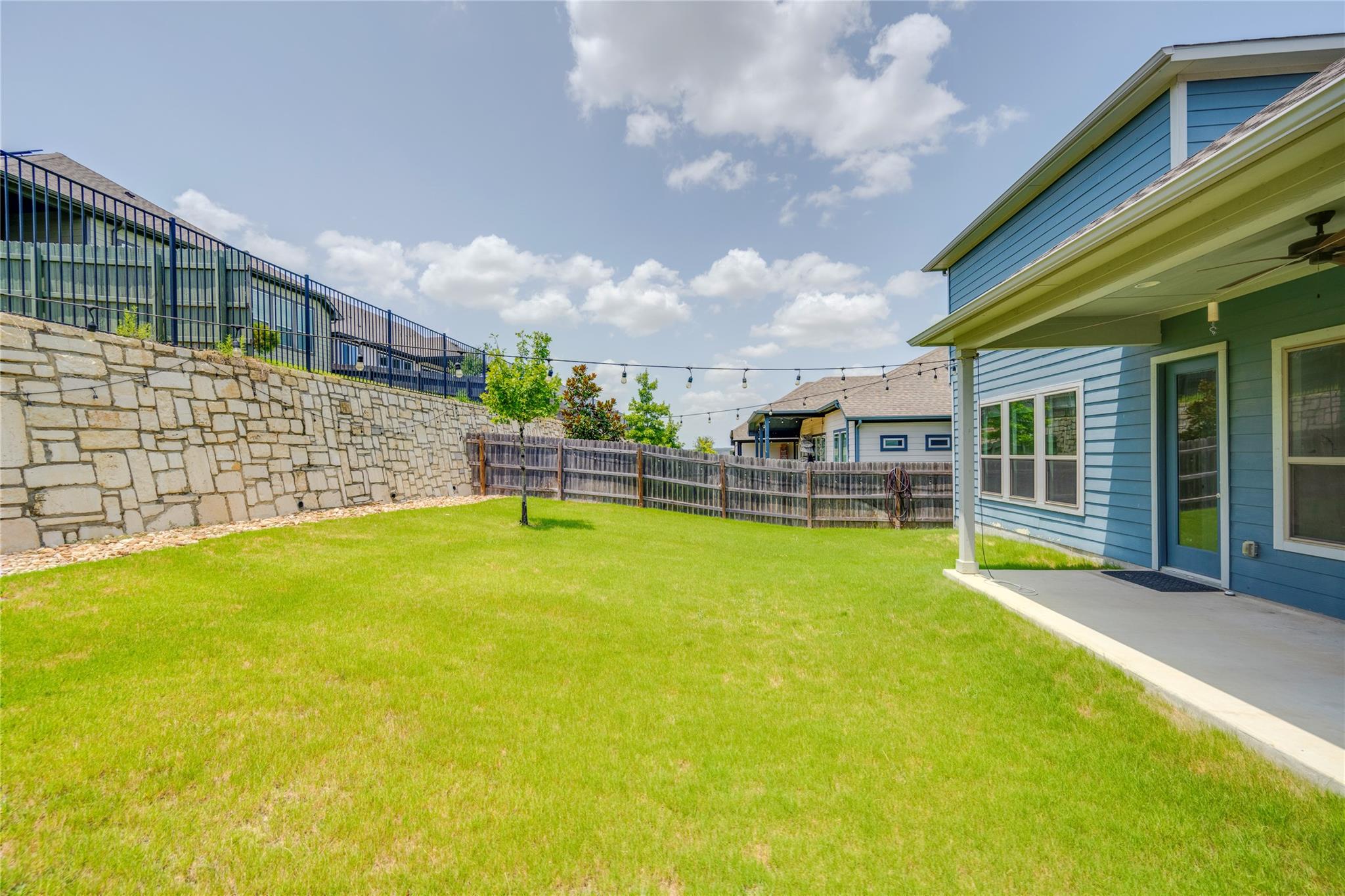 9813 Evening Canopy DR