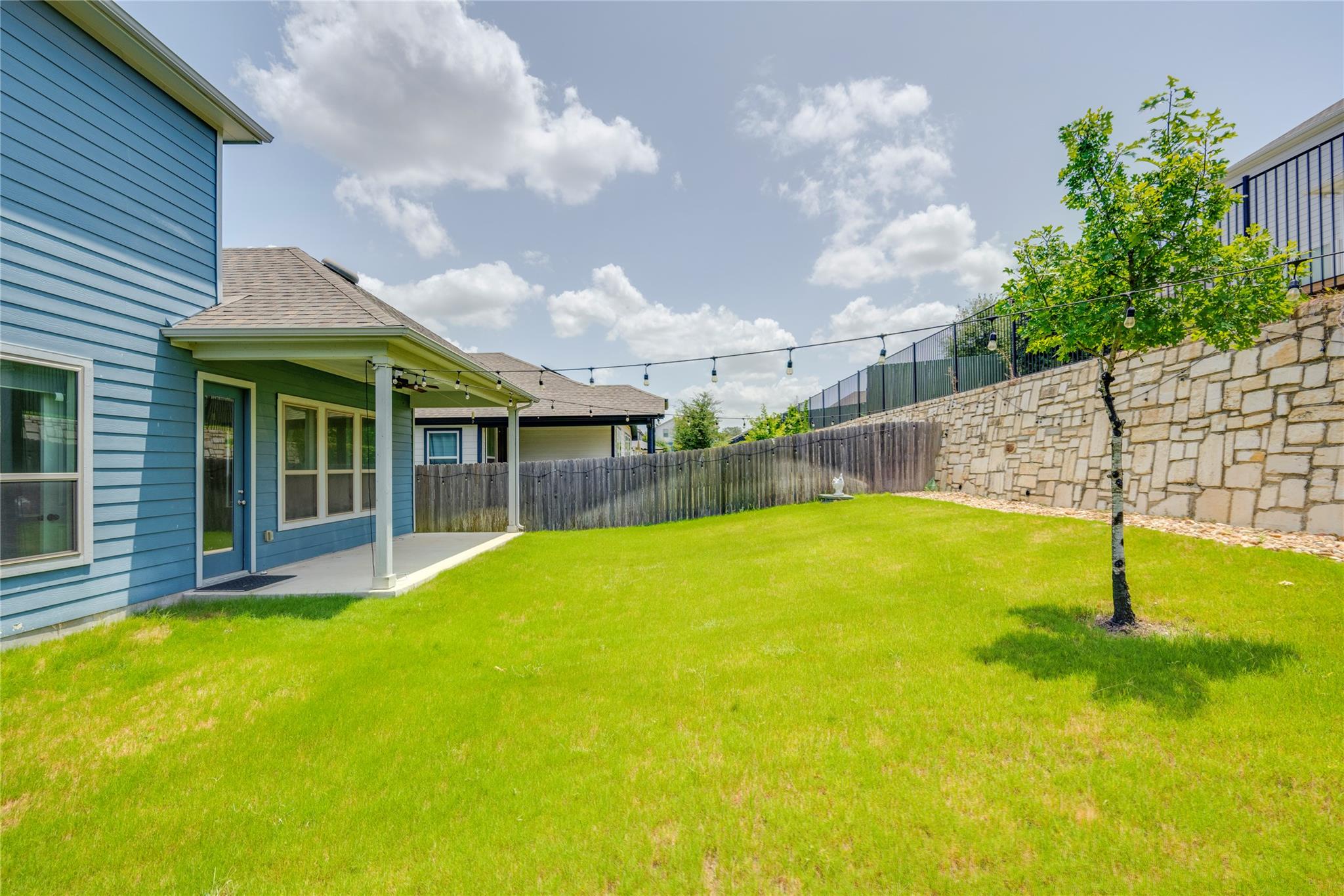 9813 Evening Canopy DR