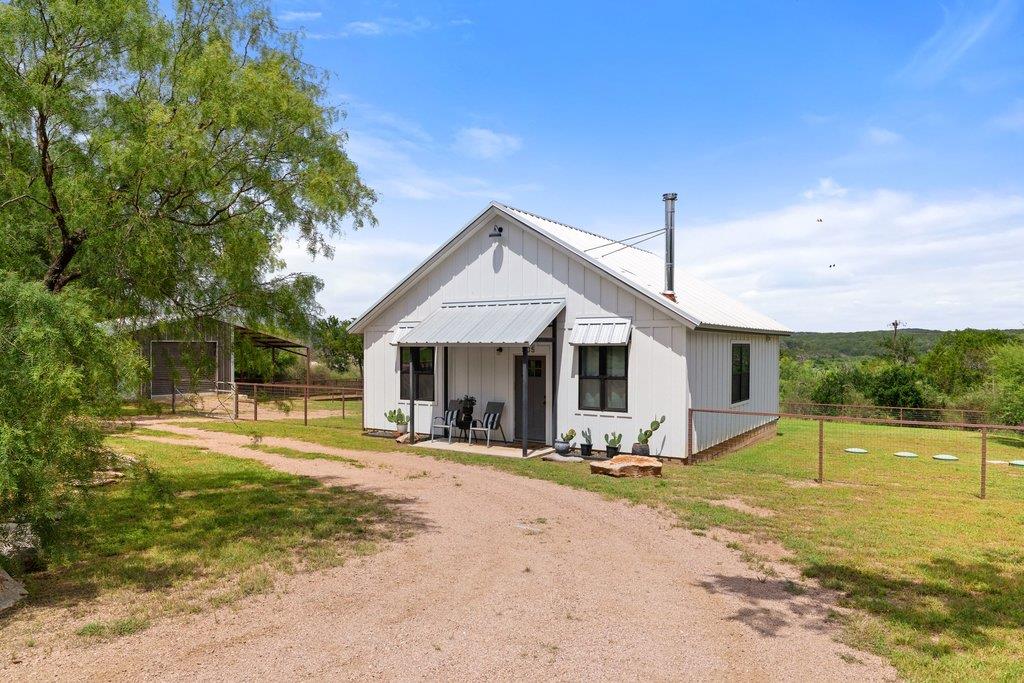 505 Broken Arrow DR