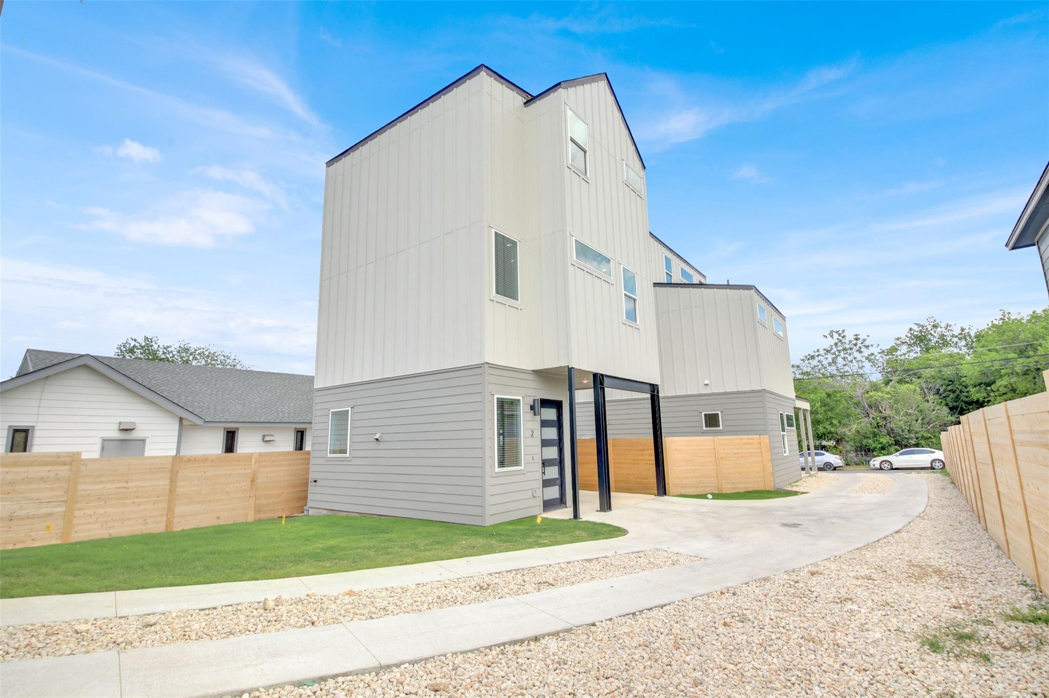 7208 Providence Ave # 2