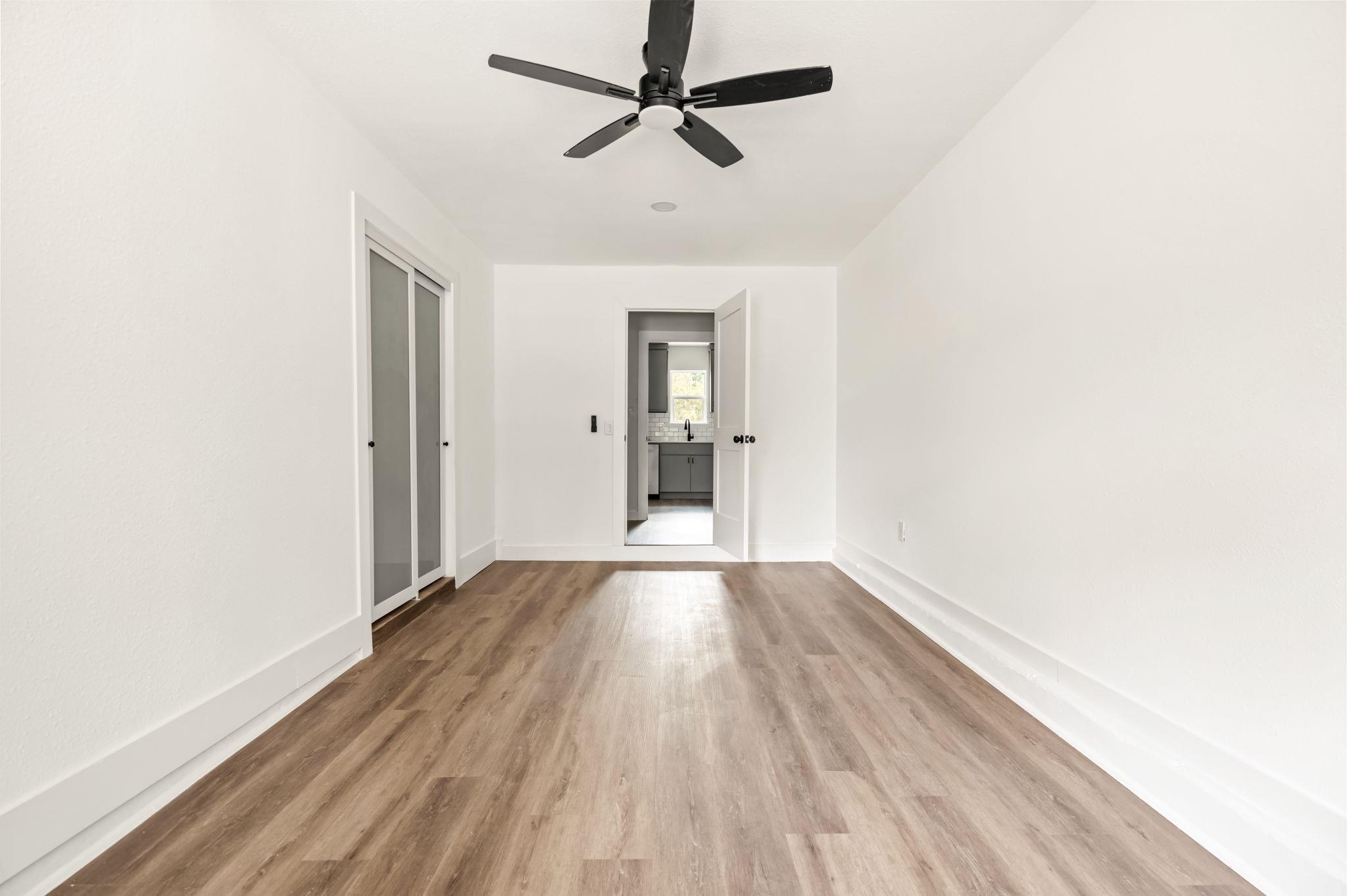 2103 Fordham CV