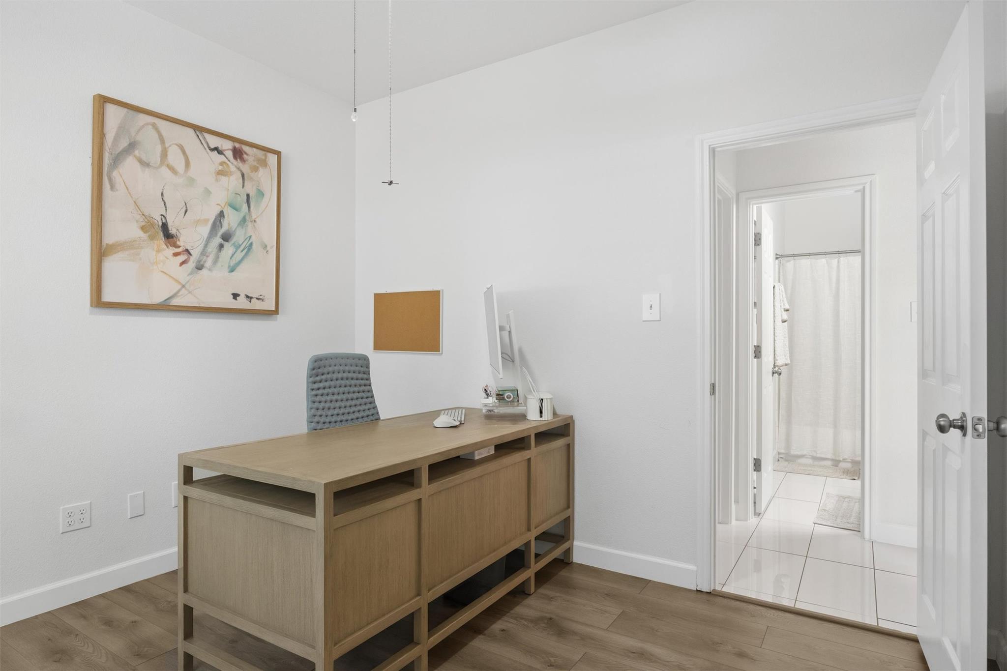 708 Bent Wood PL