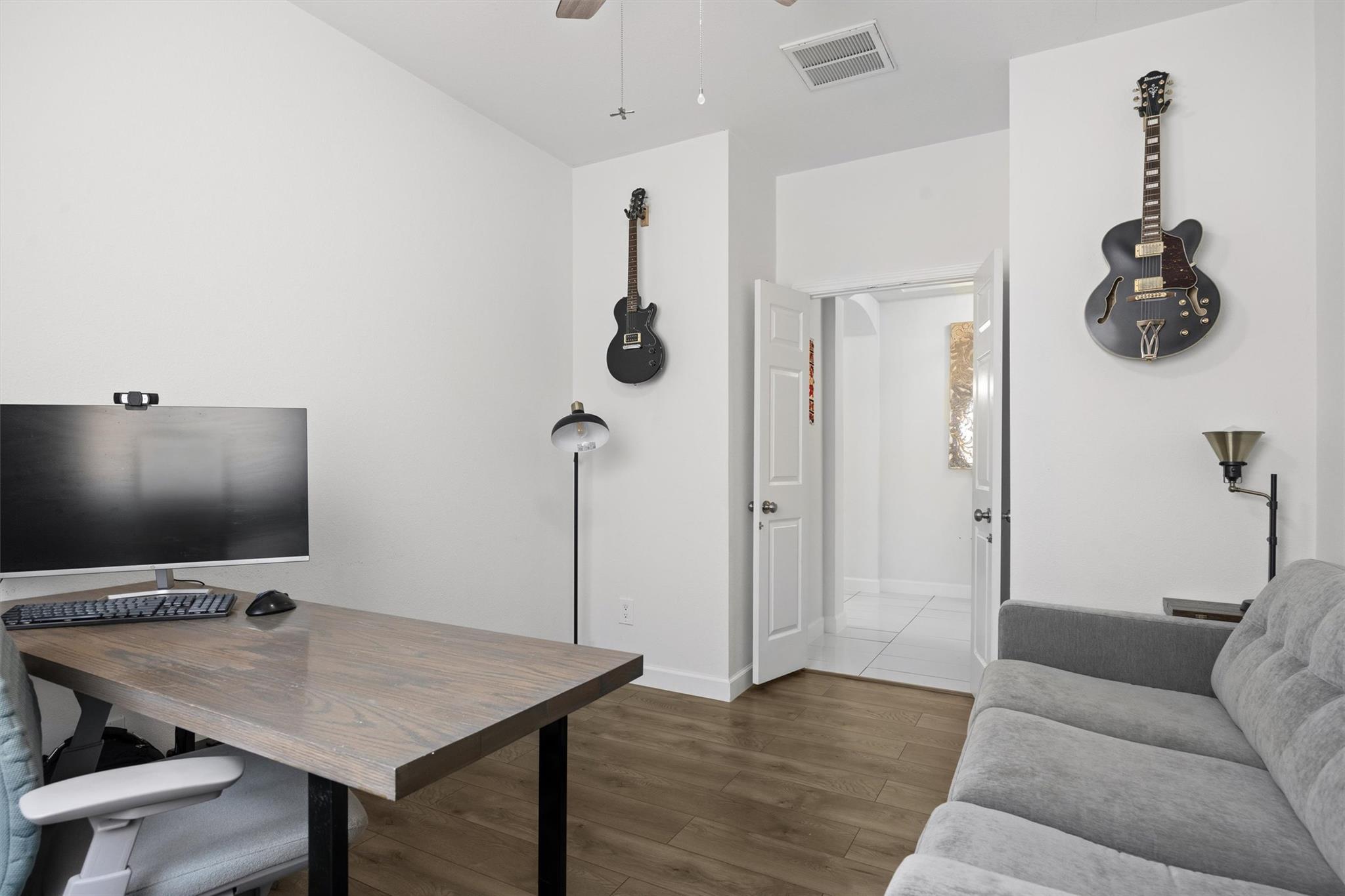 708 Bent Wood PL