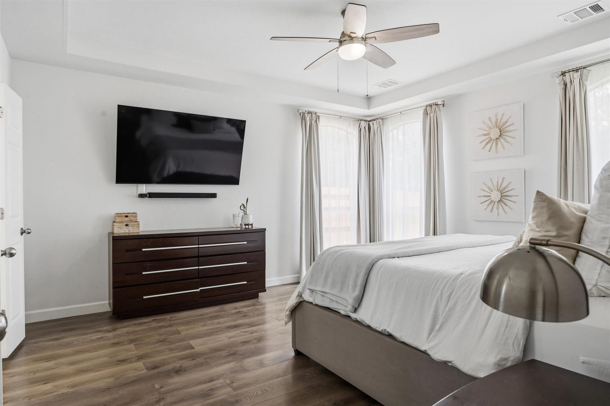 708 Bent Wood PL