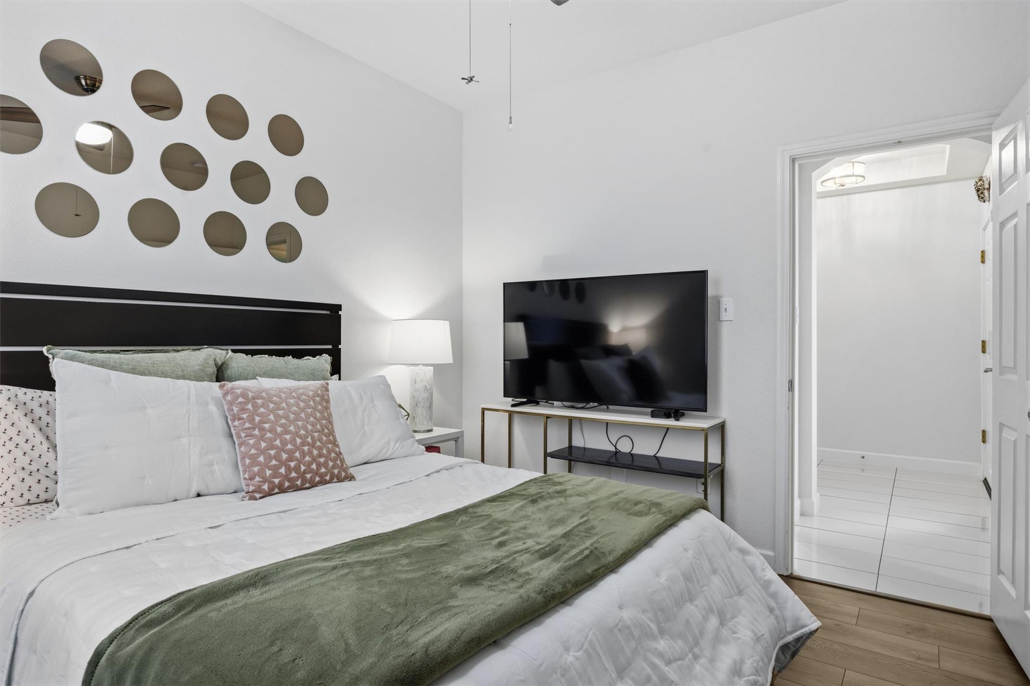 708 Bent Wood PL