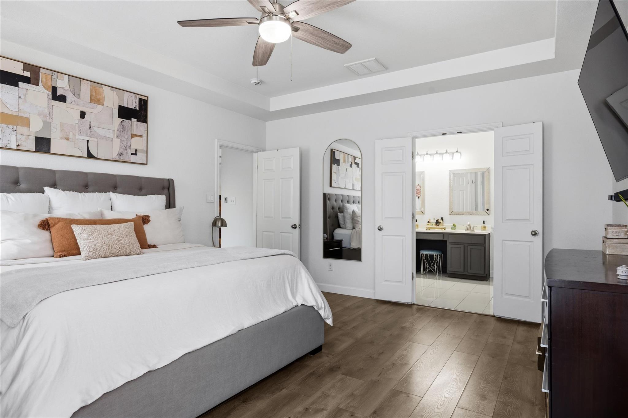 708 Bent Wood PL