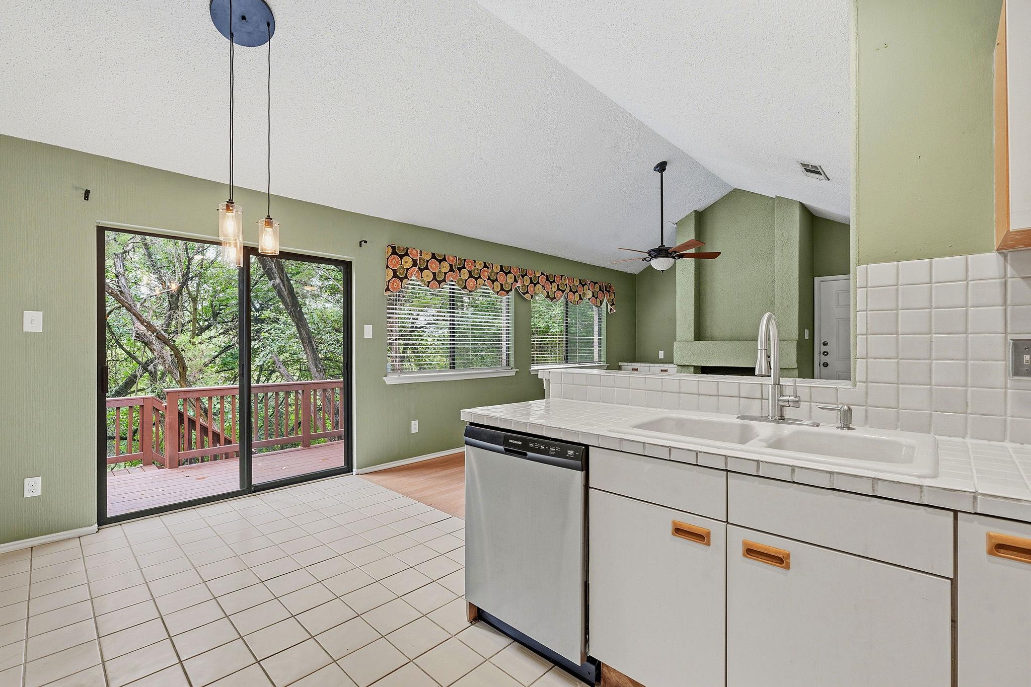 4305 Bonnell Vista CV # 6 Unit: A-6