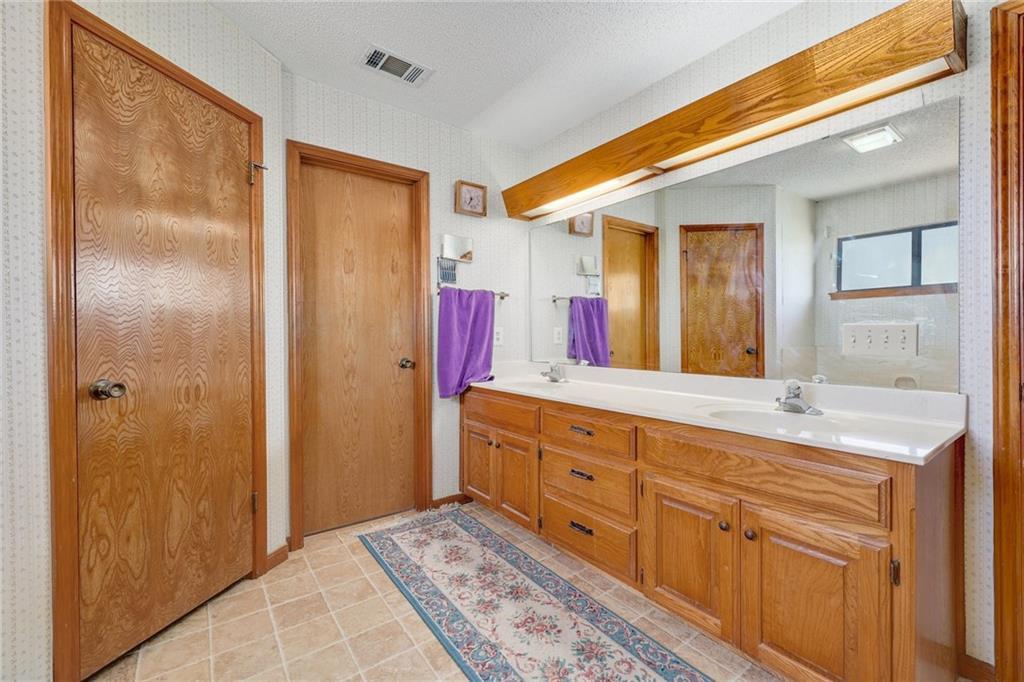 207 Rancho Bueno DR