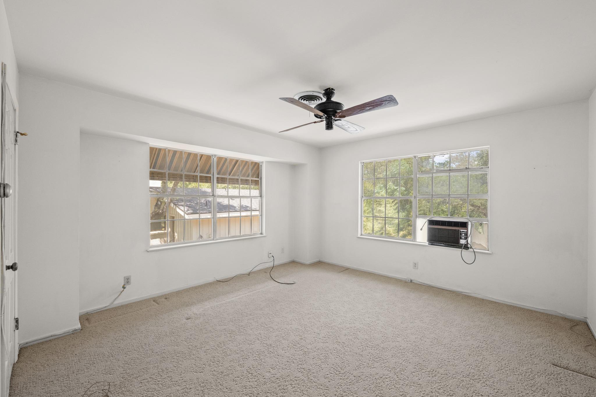 3914 Sierra DR