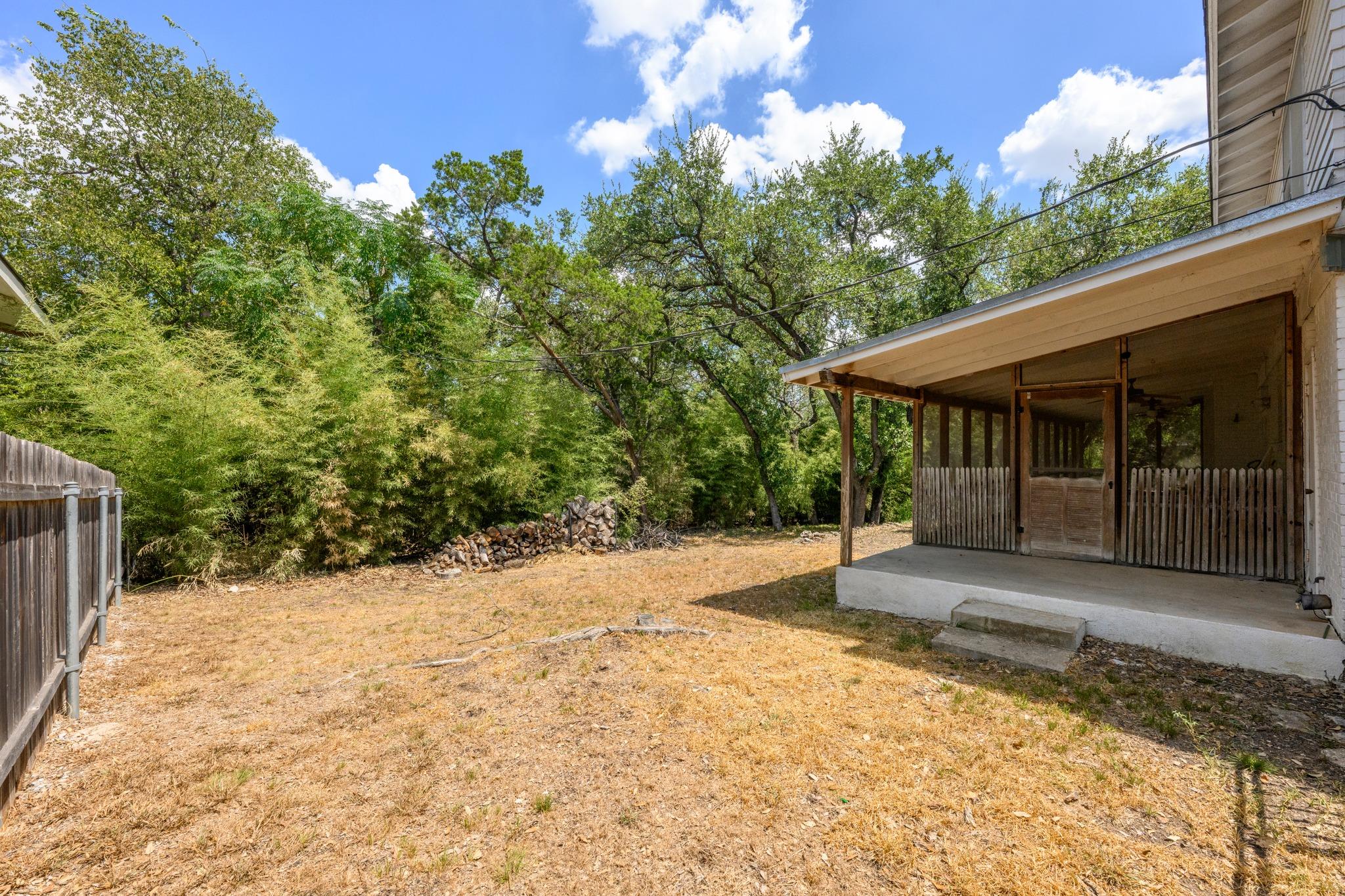 3914 Sierra DR