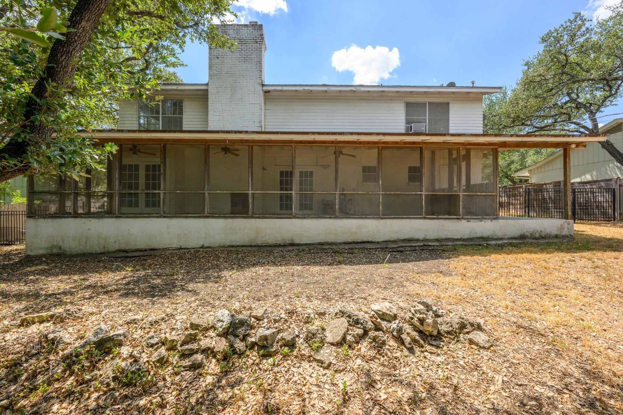 3914 Sierra DR
