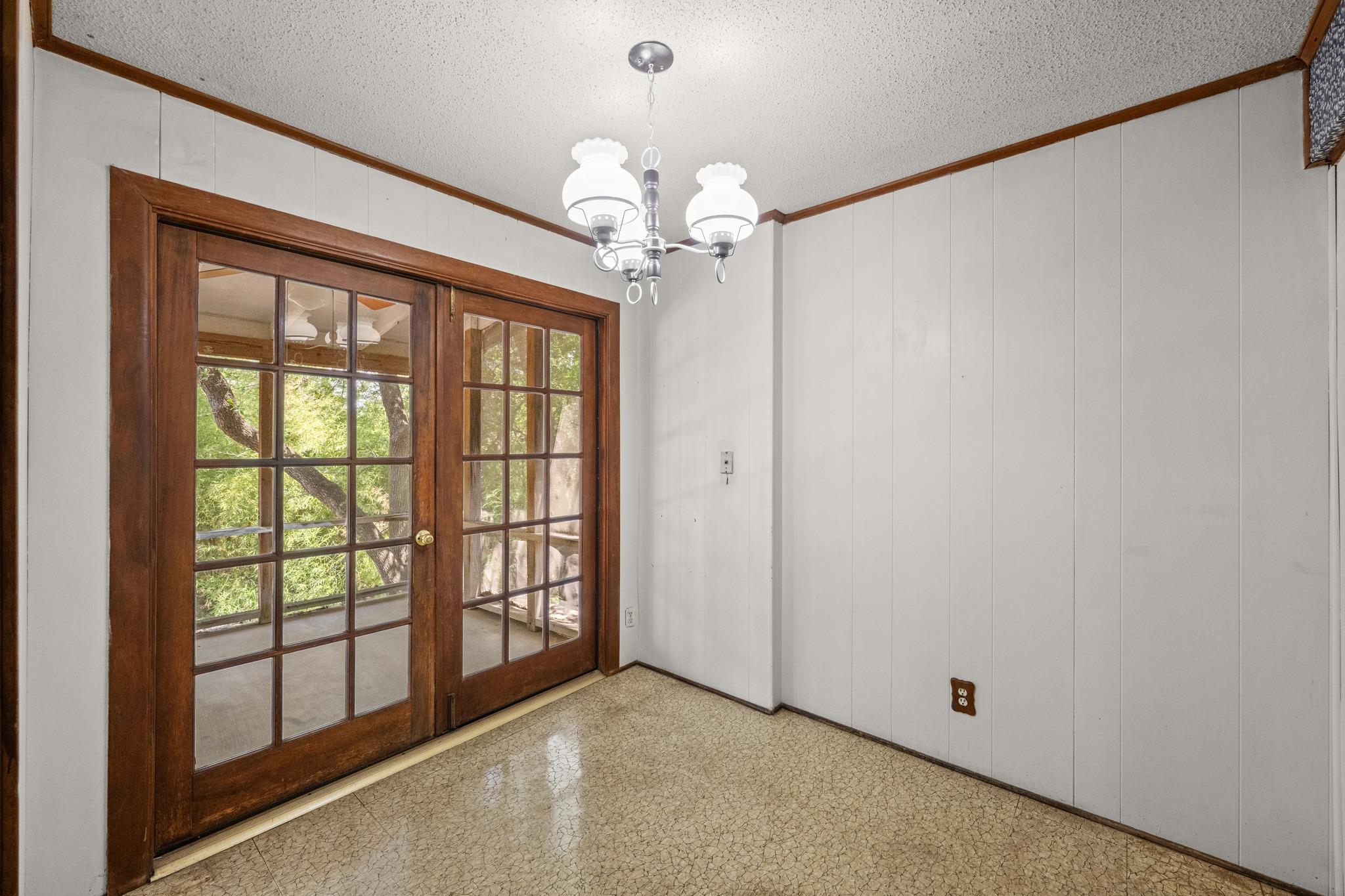3914 Sierra DR