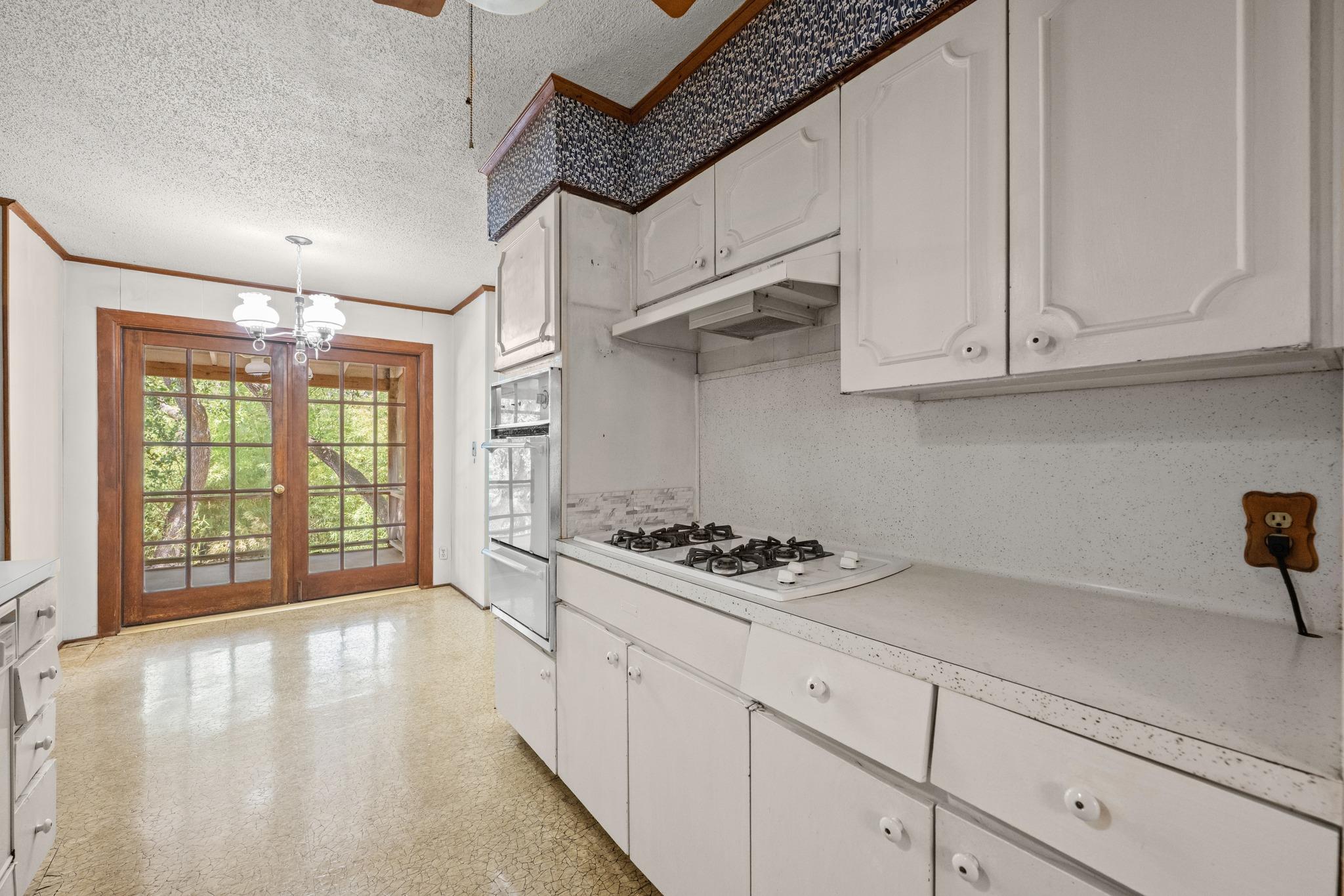 3914 Sierra DR
